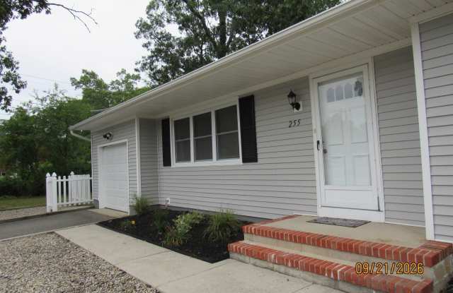255 Dogwood Lane Gallery 3