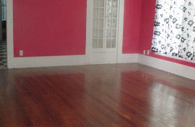 2710 BUENA VISTA ST Gallery 4