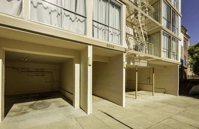 3014 Clay Street Gallery 2