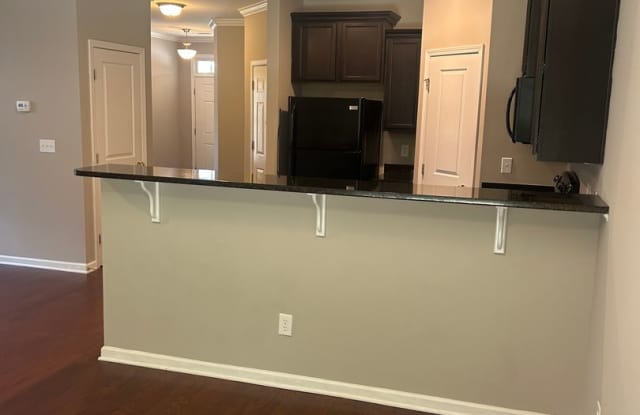 Simpsonville - 3 / 2.5, 2.100  SF Gallery 4