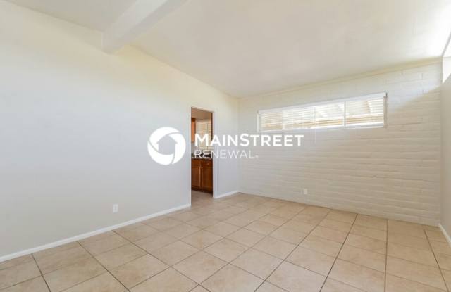 7902 East Scarlett Street Gallery 2