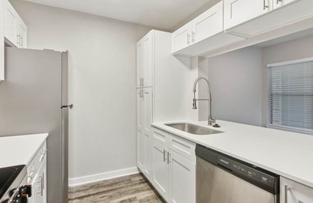 Westmount at London Park Gallery 3