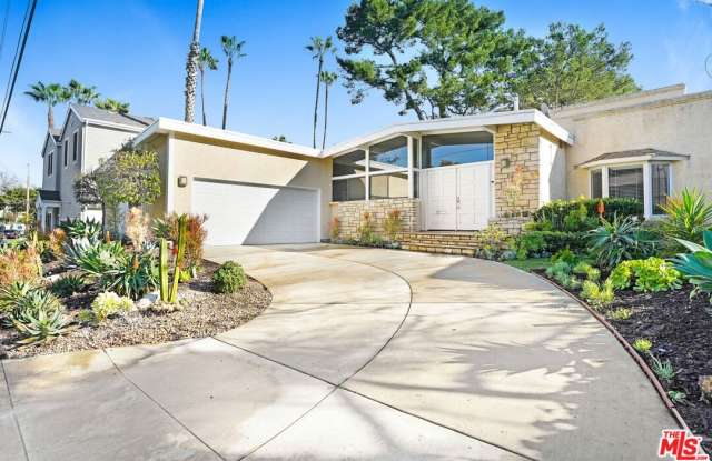 2812 Anchor Ave photos photos