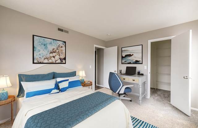 Runaway Bay Apartments photos photos