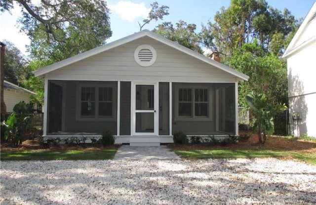 403 Oleander Street - 403 Oleander Road, St. Simons, GA 31522