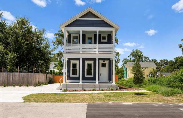 Brand New Construction  4/4 - First Month's Rent Free photos photos