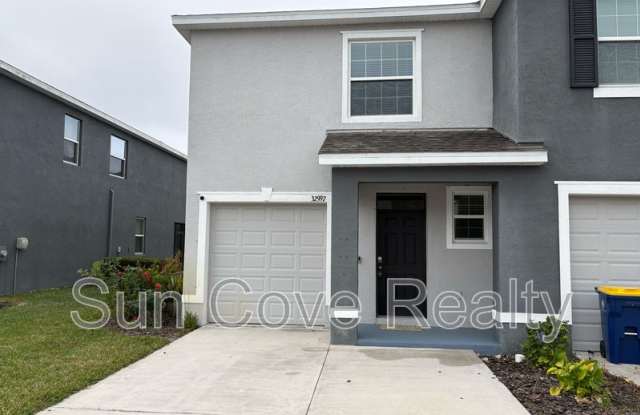 32997 Kaloko Rd - 32997 Kaloko Road, Wesley Chapel, FL 33543