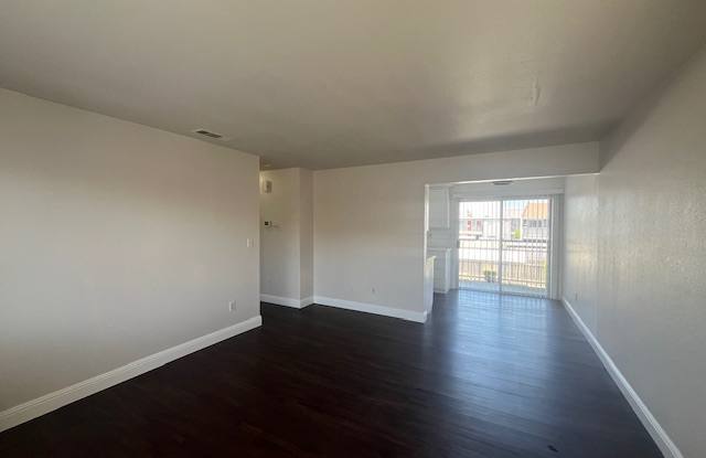 556 N Lincoln Ave photos photos