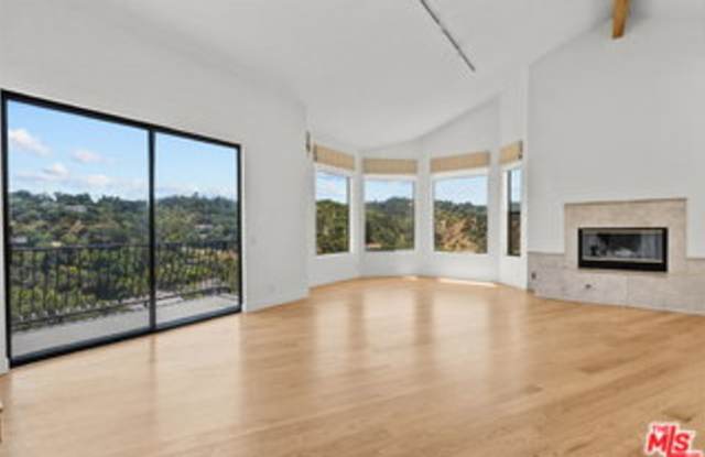 3665 Alta Mesa Drive Gallery 4