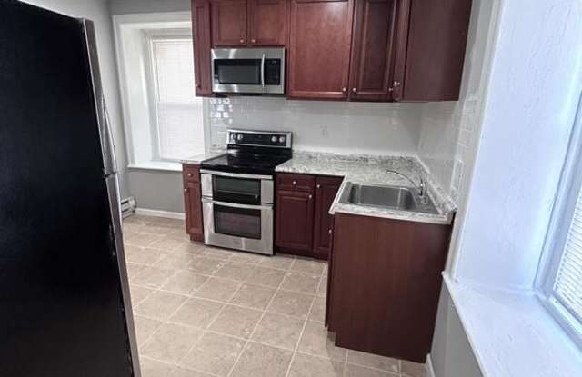 1221 Lindley Avenue - 1 photos photos