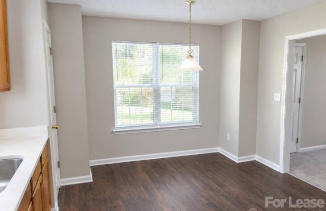6126 Patric Alan Court Gallery 3