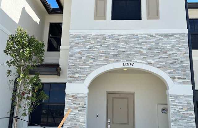 12974 SW 232nd Ter - 12974 Southwest 232nd Terrace, Princeton, FL 33032