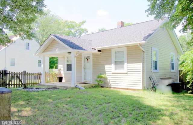 1909 Berry Ln Gallery 2
