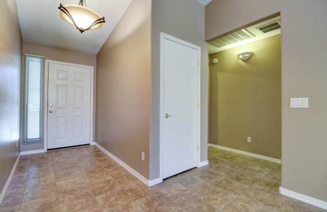17468 W MEADOW Lane Gallery 3
