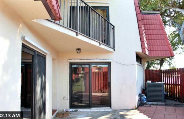 3915 Victoria Drive NE Gallery 4