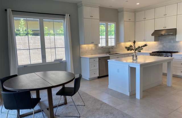 133 Donati - 133 Donati, Irvine, CA 92602