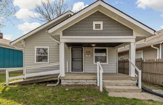 Newly Remolded  Eastside Two Bedroom Located near 21st and Brookside Parkway Gallery 1
