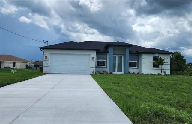 1050 Eisenhower Boulevard photos photos