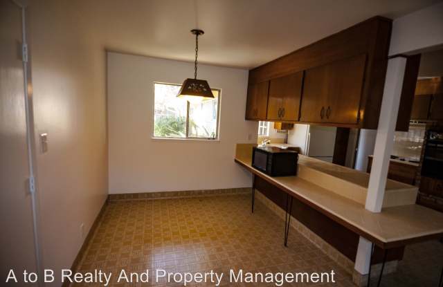 6571 Capri Way Gallery 4
