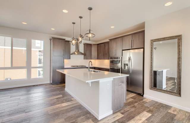 15862 East Broncos Place - 15862 E Broncos Pl, Dove Valley, CO 80112