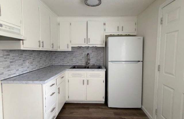 252 Blakeslee Street photos photos