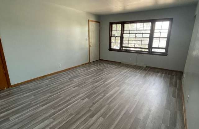 Large 3bed/1.5 bath unit! photos photos Large 3bed/1.5 bath unit! photos photos