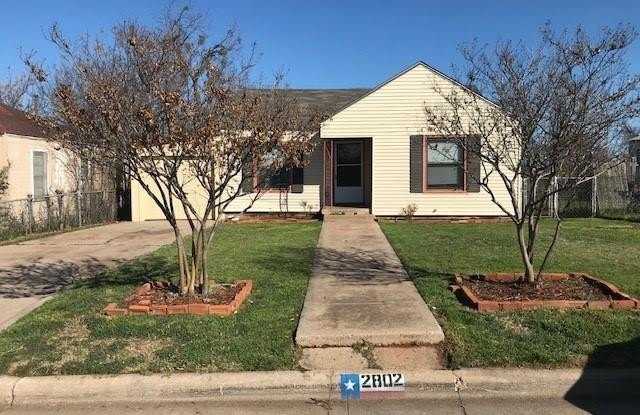 2802 S 10th Street - 2802 South 10th Street, Abilene, TX 79605