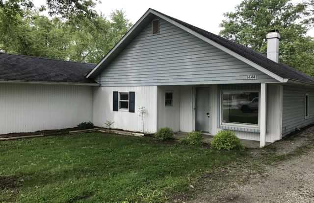 1444 Mitthoeffer Road Gallery 3