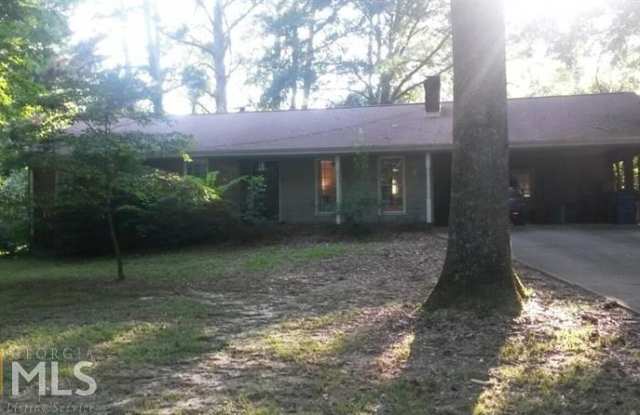 108 Fernbank Dr Gallery 2