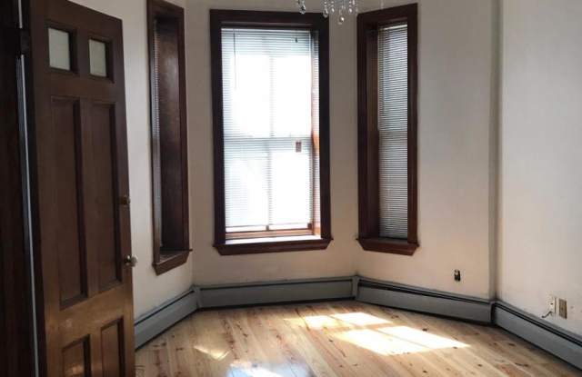 10 Millmont St. Gallery 3