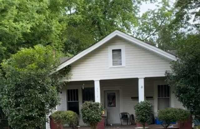 Charming 3 Bed, 2 Bath Single Family Home in Montgomery, AL - $1175/mo photos photos