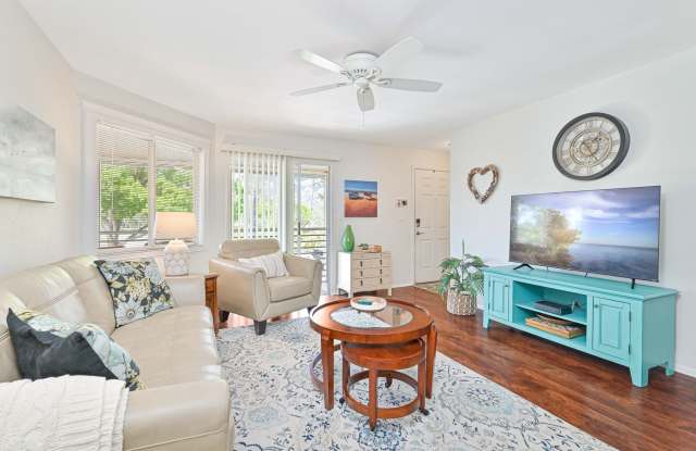 SHORT TERM RENTAL (9.10 - 12.31) - Fountain Lakes Condo Gallery 3