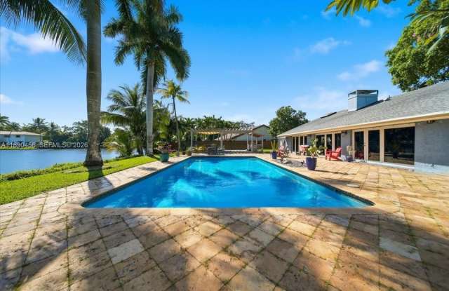 960 Bayberry Point Dr photos photos