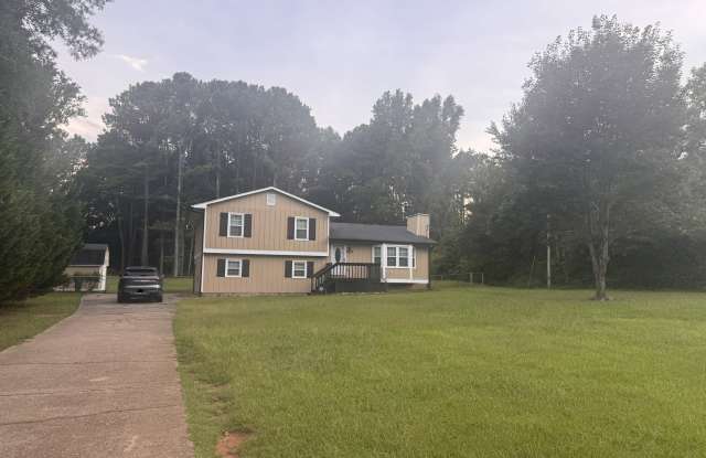 120 Nectarine Drive Gallery 1
