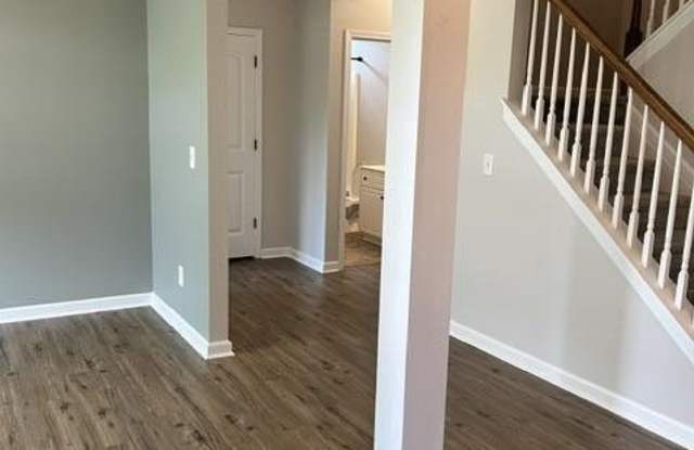5064 Nokesville Circle Gallery 3
