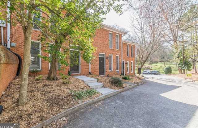 656 Park Village Drive NE Gallery 1