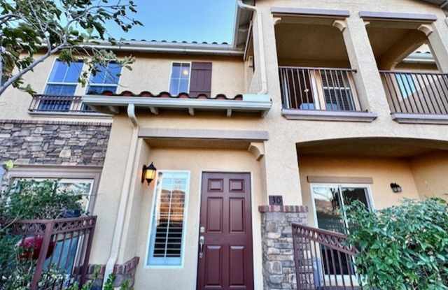 2-bedroom, 2-bathroom condo in the Sunset Ridge community of Granada Hills photos photos