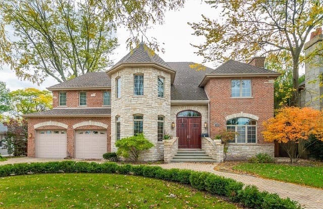2431 Farrell Avenue - 2431 Farrell Avenue, Park Ridge, IL 60068