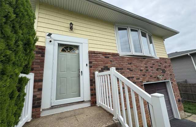 147 Truxton Road photos photos