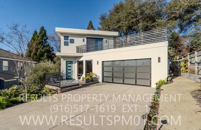 Stunning luxury custom home! 4 bedrooms heart of Fairoaks photos photos