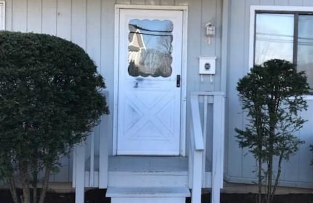 4 Patterson Avenue - 4 Patterson Avenue, Stratford, CT 06614