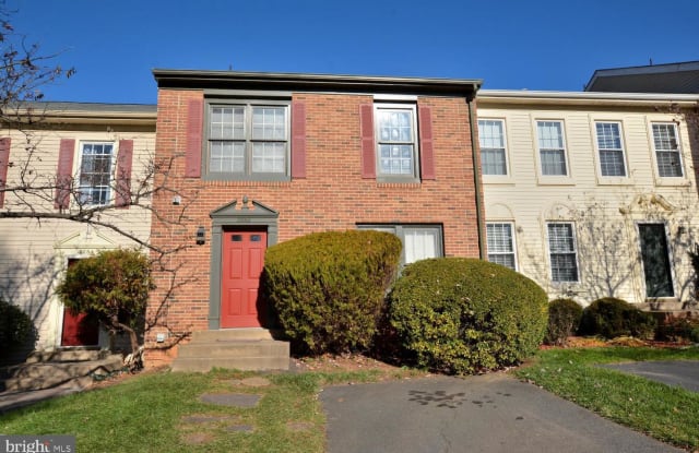 3862 MOHR OAK CT - 3862 Mohr Oak Court, Fair Oaks, VA 22033