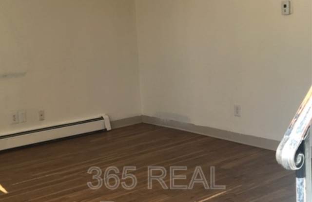 700 37th Avenue, Unit 1 Gallery 3