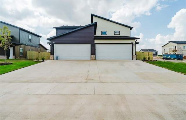 1803  SW Casuarina Unit #1 photos photos