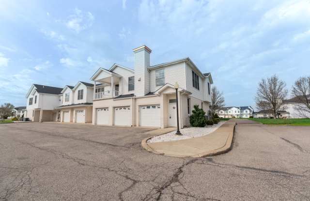 234 Adams Pointe Blvd photos photos