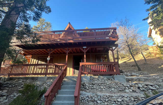 Beautiful Mountain Home photos photos