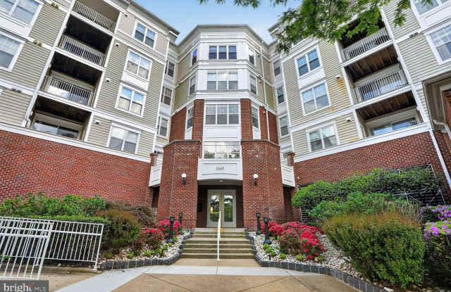 1645 INTERNATIONAL Drive photos photos