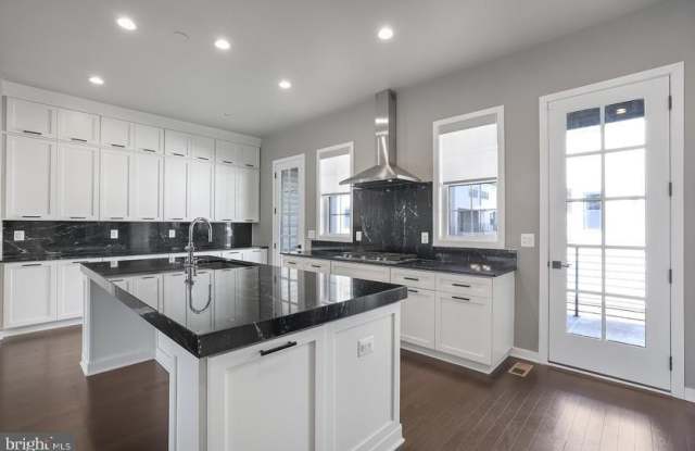 22170 PENELOPE HEIGHTS Terrace photos photos 22170 PENELOPE HEIGHTS Terrace photos photos