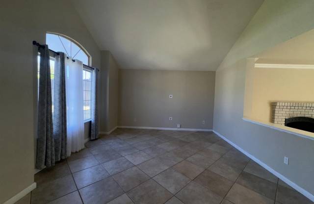 4109 Richard Way Gallery 2