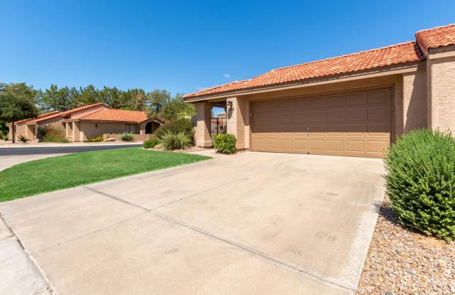 3-12 Month Lease - Mesa 2 Bed/ 2 Bath Fully Furnished Townhome Gallery 4